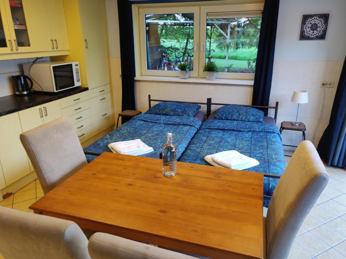 Guest House Ons Hoekje Houten Kültér fotó